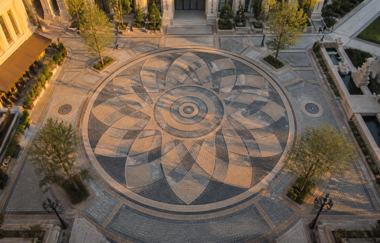 Plaza Mosaic